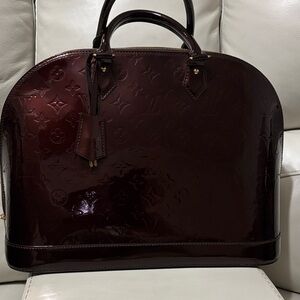 Louis Vuitton Vernis Alma GM